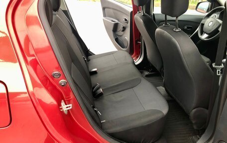 Renault Logan II, 2015 год, 729 000 рублей, 18 фотография