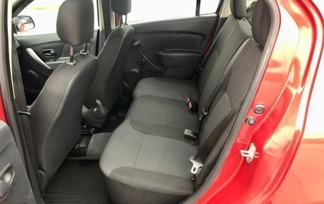 Renault Logan II, 2015 год, 729 000 рублей, 17 фотография