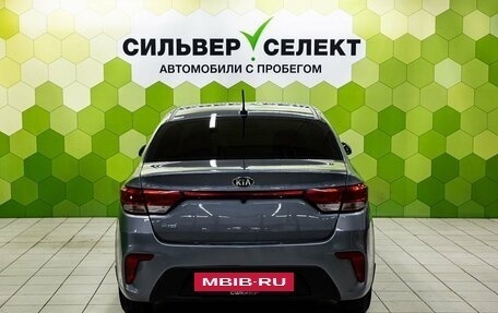 KIA Rio IV, 2018 год, 1 400 000 рублей, 4 фотография