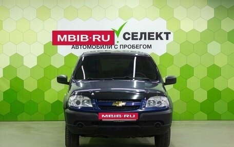 Chevrolet Niva I рестайлинг, 2017 год, 760 000 рублей, 3 фотография