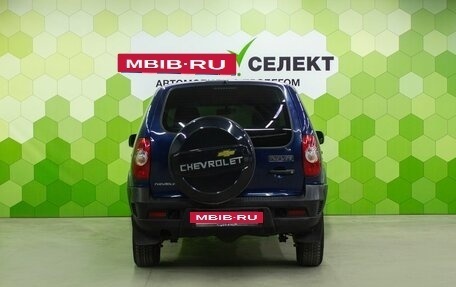 Chevrolet Niva I рестайлинг, 2017 год, 760 000 рублей, 4 фотография