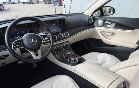 Mercedes-Benz E-Класс, 2020 год, 3 810 000 рублей, 8 фотография