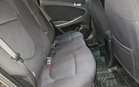 Hyundai Solaris II рестайлинг, 2015 год, 997 000 рублей, 13 фотография