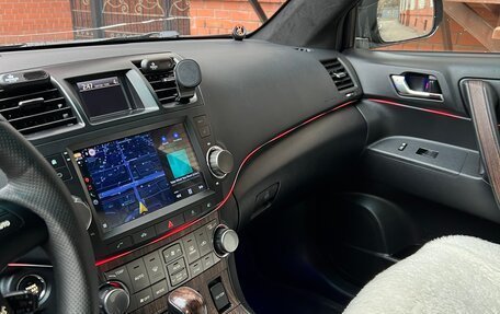 Toyota Highlander III, 2012 год, 2 990 000 рублей, 15 фотография