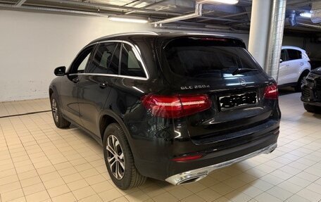 Mercedes-Benz GLC, 2016 год, 3 500 000 рублей, 2 фотография