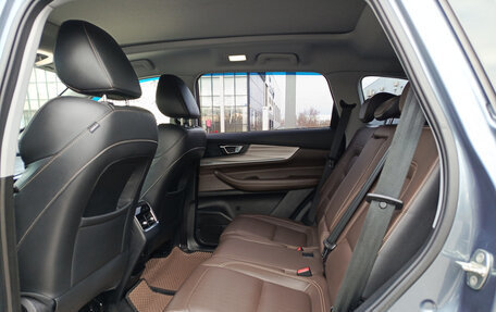 Chery Tiggo 8 Pro, 2021 год, 1 919 000 рублей, 15 фотография