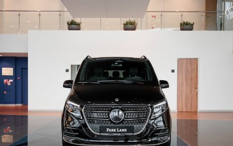 Mercedes-Benz V-Класс, 2025 год, 14 150 000 рублей, 3 фотография