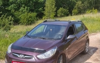 Hyundai Solaris II рестайлинг, 2012 год, 650 000 рублей, 1 фотография