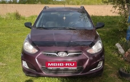 Hyundai Solaris II рестайлинг, 2012 год, 650 000 рублей, 9 фотография