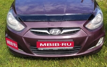 Hyundai Solaris II рестайлинг, 2012 год, 650 000 рублей, 6 фотография