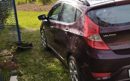 Hyundai Solaris II рестайлинг, 2012 год, 650 000 рублей, 15 фотография