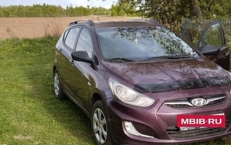 Hyundai Solaris II рестайлинг, 2012 год, 650 000 рублей, 14 фотография