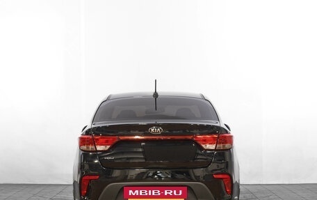 KIA Rio IV, 2018 год, 1 619 000 рублей, 6 фотография