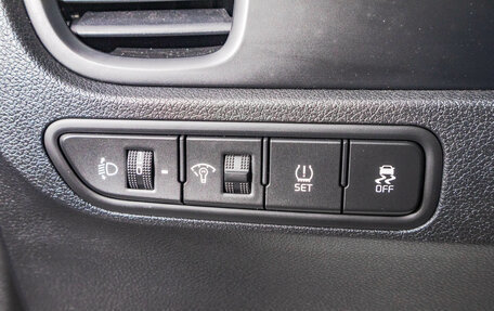 KIA Rio IV, 2018 год, 1 619 000 рублей, 13 фотография