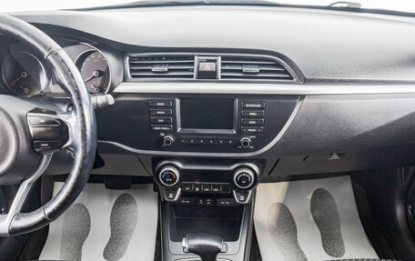 KIA Rio IV, 2018 год, 1 619 000 рублей, 19 фотография