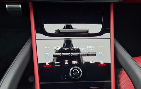 Porsche Cayenne III, 2024 год, 20 500 000 рублей, 13 фотография