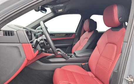 Porsche Cayenne III, 2024 год, 20 500 000 рублей, 11 фотография