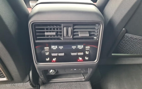 Porsche Cayenne III, 2024 год, 20 500 000 рублей, 22 фотография