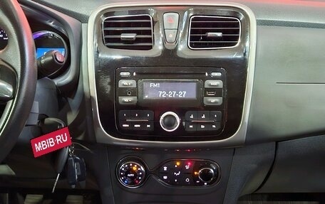 Renault Sandero II рестайлинг, 2016 год, 915 000 рублей, 11 фотография