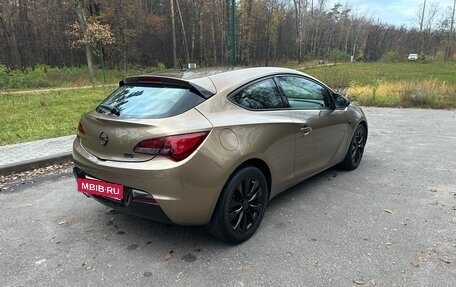 Opel Astra J, 2013 год, 970 000 рублей, 3 фотография