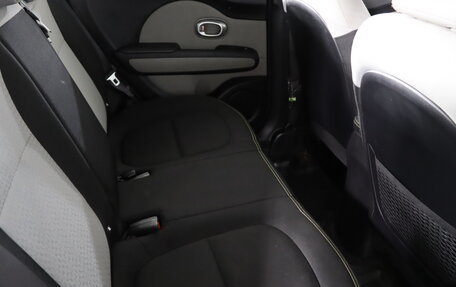 KIA Soul II рестайлинг, 2014 год, 999 990 рублей, 22 фотография