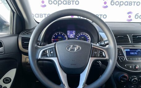 Hyundai Solaris II рестайлинг, 2015 год, 980 000 рублей, 8 фотография