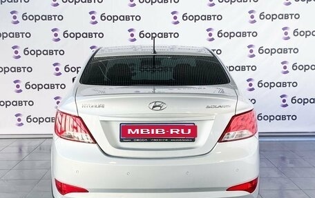 Hyundai Solaris II рестайлинг, 2015 год, 980 000 рублей, 18 фотография