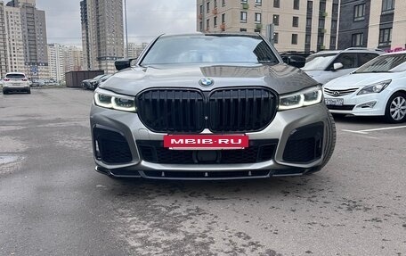 BMW 7 серия, 2019 год, 8 000 000 рублей, 9 фотография