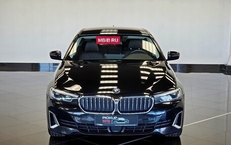 BMW 5 серия, 2020 год, 4 090 000 рублей, 2 фотография