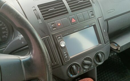 Volkswagen Polo IV рестайлинг, 2008 год, 380 000 рублей, 4 фотография