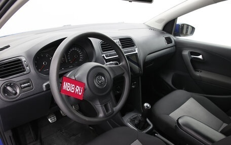 Volkswagen Polo VI (EU Market), 2011 год, 590 000 рублей, 10 фотография