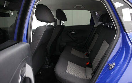 Volkswagen Polo VI (EU Market), 2011 год, 590 000 рублей, 16 фотография