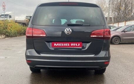 Volkswagen Sharan II, 2017 год, 2 350 000 рублей, 4 фотография