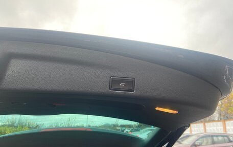 Volkswagen Sharan II, 2017 год, 2 350 000 рублей, 16 фотография