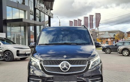 Mercedes-Benz V-Класс, 2023 год, 13 000 000 рублей, 1 фотография