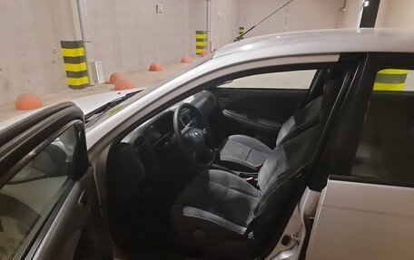 Toyota Avensis III рестайлинг, 1999 год, 398 000 рублей, 6 фотография