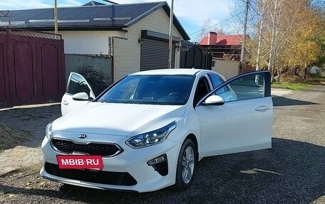 KIA cee'd III, 2019 год, 1 800 000 рублей, 8 фотография