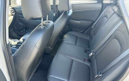 Hyundai Kona I, 2022 год, 1 975 000 рублей, 11 фотография