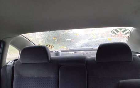 Volkswagen Passat B5+ рестайлинг, 1999 год, 350 000 рублей, 2 фотография