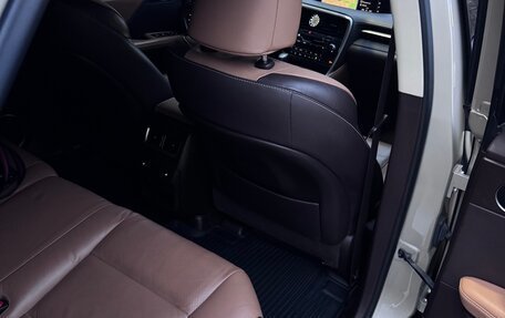 Lexus RX IV рестайлинг, 2018 год, 3 680 000 рублей, 15 фотография