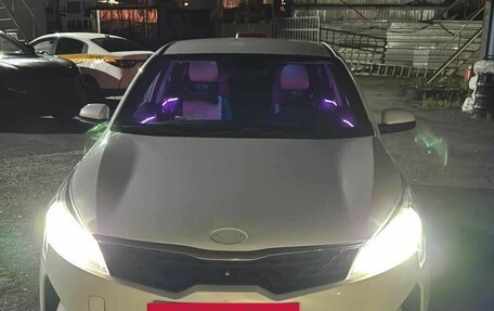 KIA Rio IV, 2022 год, 1 215 000 рублей, 2 фотография