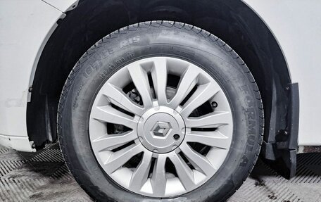 Renault Logan II, 2019 год, 790 000 рублей, 22 фотография