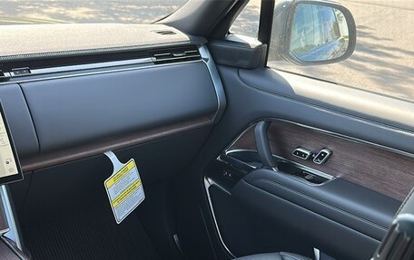 Land Rover Range Rover IV рестайлинг, 2025 год, 15 600 520 рублей, 26 фотография