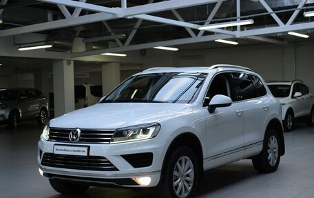 Volkswagen Touareg III, 2014 год, 2 680 000 рублей, 3 фотография