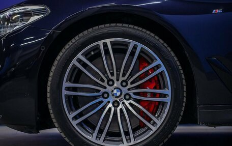 BMW 5 серия, 2019 год, 6 000 000 рублей, 10 фотография