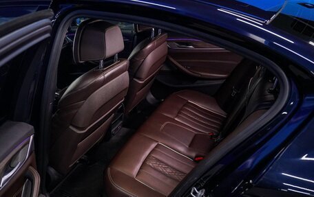 BMW 5 серия, 2019 год, 6 000 000 рублей, 14 фотография