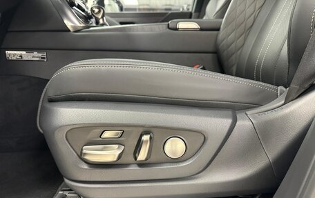 Lexus LX, 2025 год, 22 000 000 рублей, 18 фотография