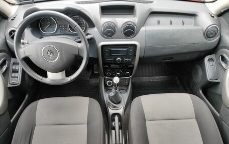 Renault Duster I рестайлинг, 2014 год, 963 000 рублей, 10 фотография