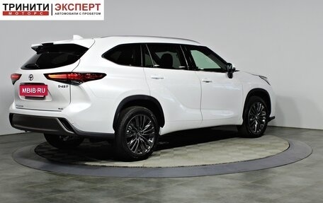 Toyota Highlander, 2025 год, 6 490 000 рублей, 5 фотография