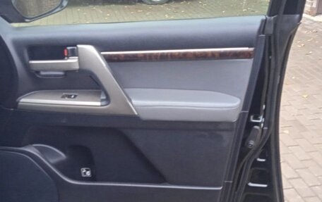 Toyota Land Cruiser 200, 2008 год, 2 700 000 рублей, 15 фотография